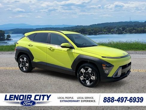 Used 2025 Hyundai Kona SEL FWD image 1
