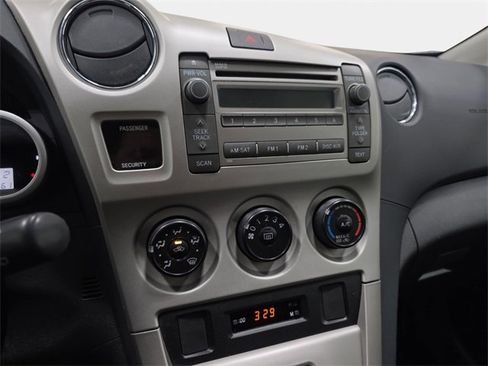 Used 2009 Toyota Matrix w/ PWR Pkg image 18