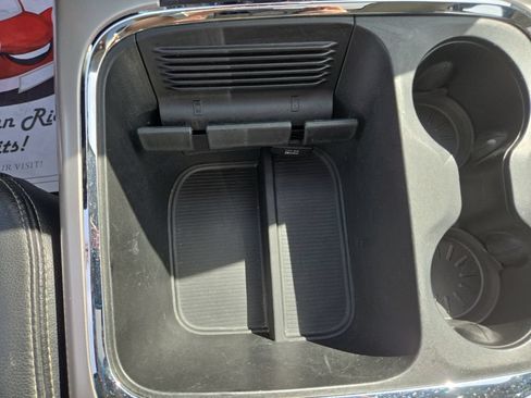 Used 2018 RAM 1500 Laramie AWD/4WD image 24