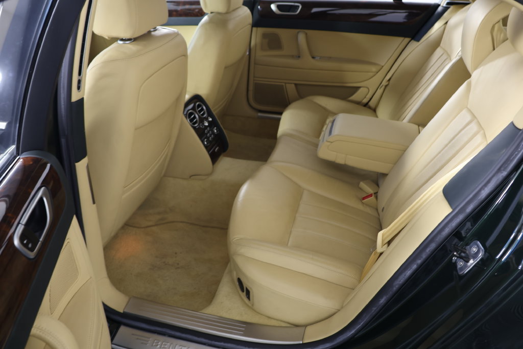 Used 2008 Bentley Flying Spur Flying Spur AWD/4WD image 19