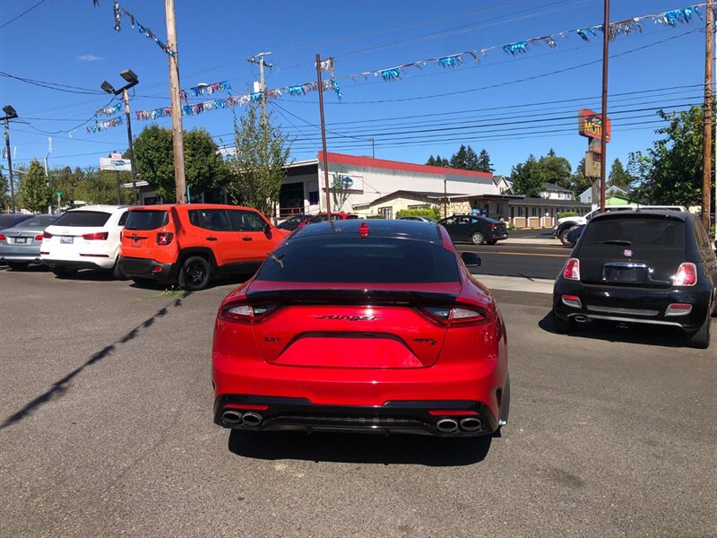 Used 2018 Kia Stinger GT2 AWD/4WD image 5
