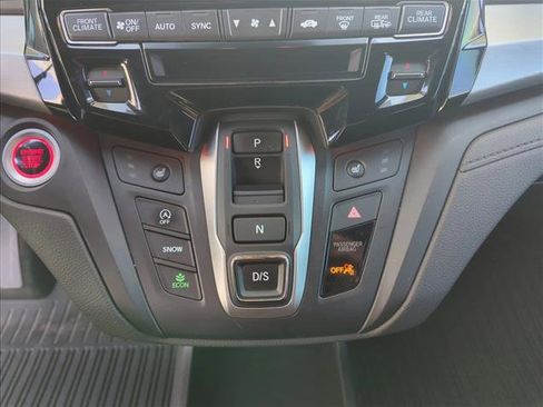 Used 2023 Honda Odyssey Sport image 14