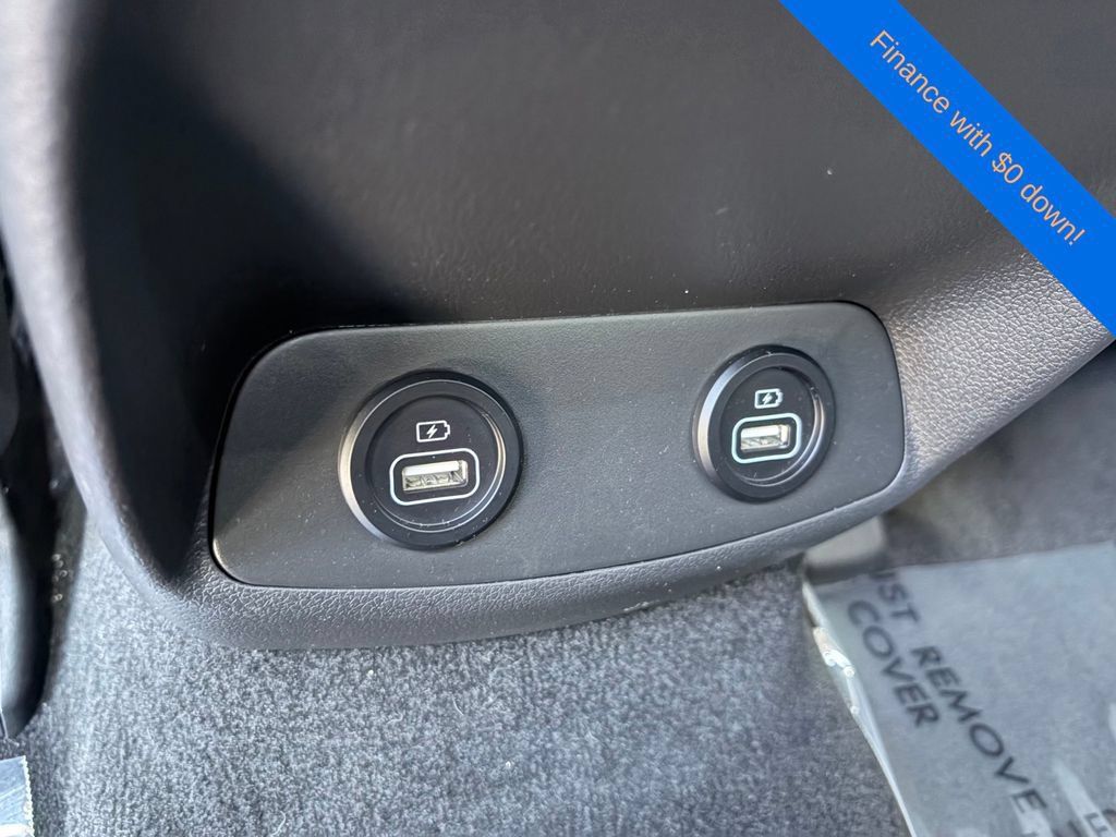 Used 2023 Hyundai Santa Fe SEL Premium AWD/4WD image 9