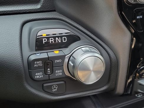 Used 2026 RAM 1500 Laramie AWD/4WD image 20