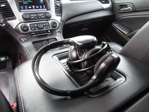 Used 2016 Chevrolet Tahoe LT image 19