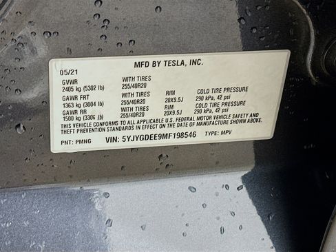 Used 2021 Tesla Model Y Long Range AWD/4WD image 12