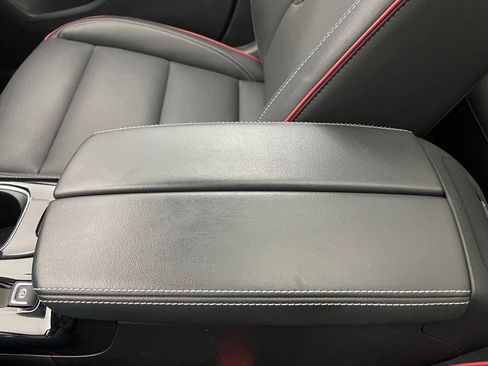 Used 2023 Buick Envision Essence w/ Sport Touring Package FWD image 31