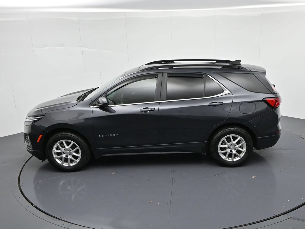 Used 2023 Chevrolet Equinox LT AWD/4WD image 16