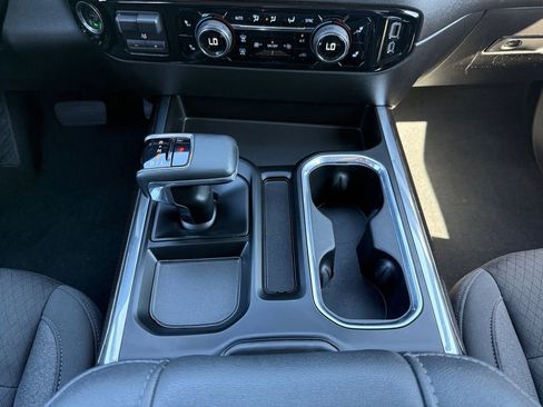 Used 2024 Chevrolet Silverado 1500 RST w/ Convenience Package II AWD/4WD image 14