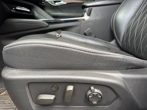 Used 2021 Buick Envision Avenir w/ Technology Package II FWD image 14