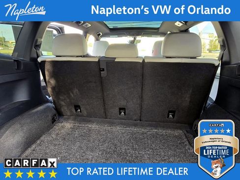 Used 2021 Volkswagen Tiguan SE R-Line image 32