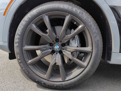 Used 2026 BMW X7 xDrive40i w/ M Sport Package AWD/4WD image 14