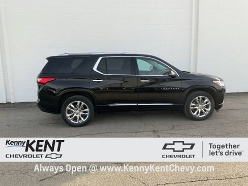 Certified 2021 Chevrolet Traverse High Country image 3