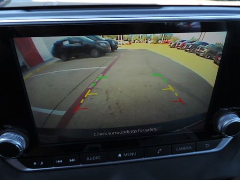 Used 2023 Nissan Sentra SV FWD image 26