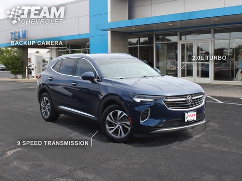 Used 2022 Buick Envision Essence w/ Safety Package FWD image 2