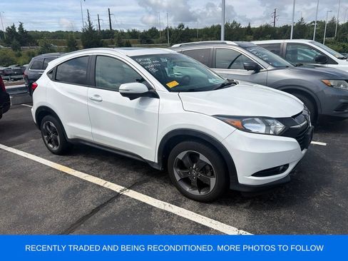 Used 2018 Honda HR-V EX-L image 1
