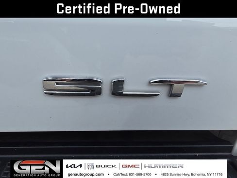 Used 2025 GMC Sierra 1500 SLT image 30