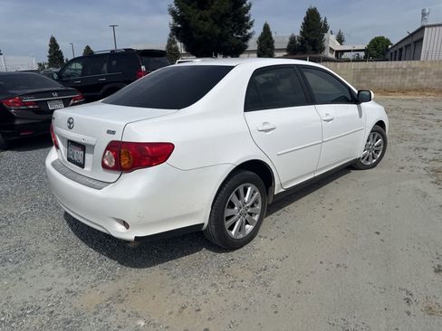 Used 2009 Toyota Corolla XLE image 5