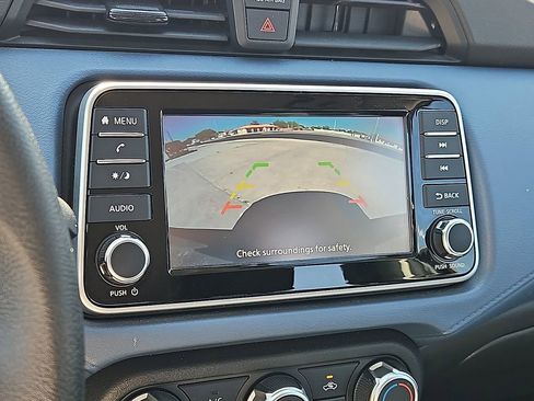 Used 2025 Nissan Versa SV FWD image 16