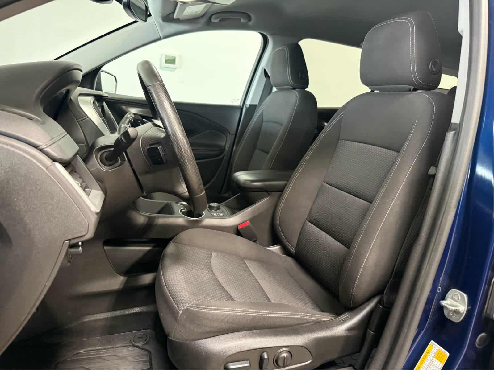 Used 2022 GMC Terrain SLE w/ Driver Convenience Package AWD/4WD image 13