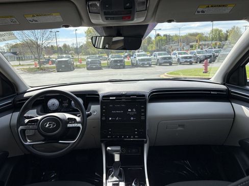 Used 2024 Hyundai Tucson SEL AWD/4WD image 8