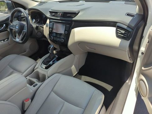 Certified 2021 Nissan Rogue Sport SL w/ Premium Package FWD image 21