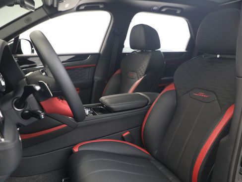 New 2026 Bentley Bentayga Speed AWD/4WD image 17