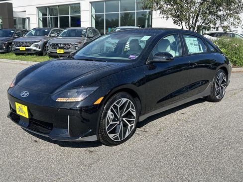 Used 2024 Hyundai Ioniq 6 SEL image 1