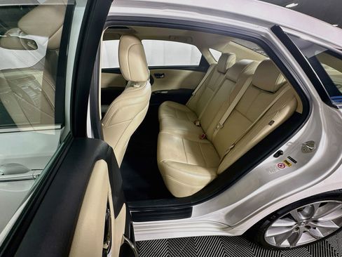 Used 2015 Toyota Avalon XLE Touring FWD image 26