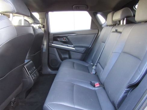 Used 2024 Subaru Solterra AWD/4WD image 17