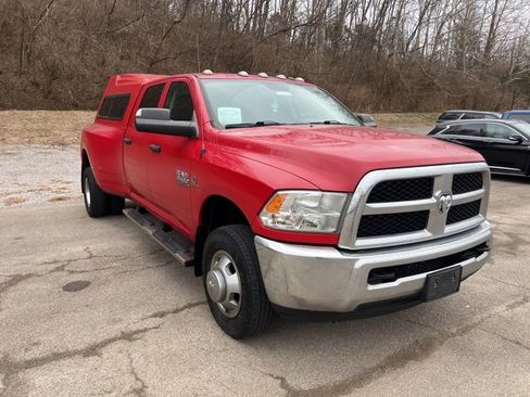 Used 2018 RAM 3500 Tradesman w/ Chrome Appearance Group image 2