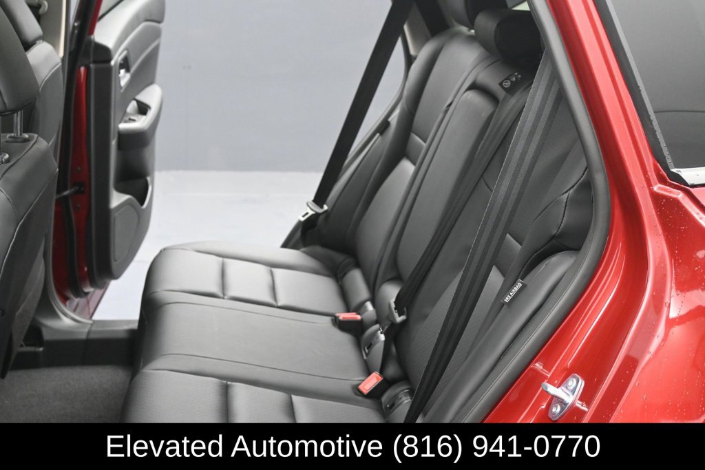 Used 2026 Nissan Rogue Dark Armor AWD/4WD image 19