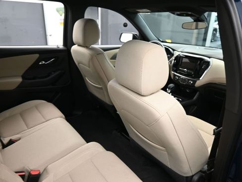 Certified 2023 Chevrolet Traverse LS image 43