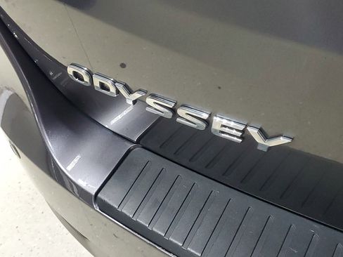 Certified 2023 Honda Odyssey Touring image 9