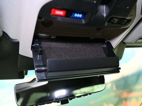 Used 2025 Subaru Outback Touring XT w/ Popular Package #2 image 51