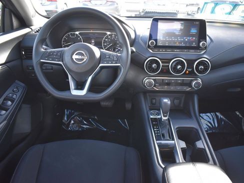 Used 2024 Nissan Sentra SV image 17