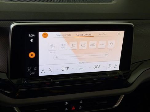 New 2026 Volkswagen Atlas Peak Edition image 18