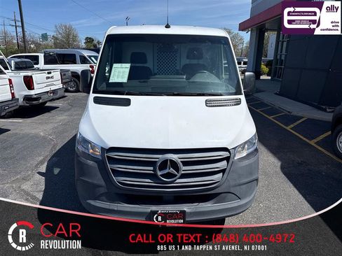 Used 2022 Mercedes-Benz Sprinter 2500 image 2