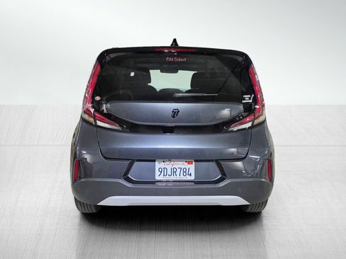 Used 2023 Kia Soul LX w/ LX Technology Package image 6