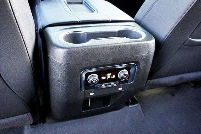 Used 2023 Chevrolet Tahoe LT AWD/4WD image 28