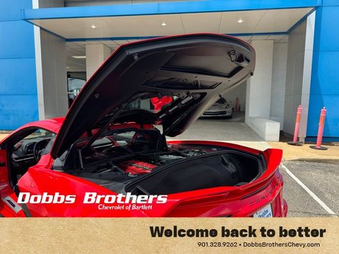 Used 2022 Chevrolet Corvette Stingray Preferred Cpe w/ Z51 Performance Package RWD image 32