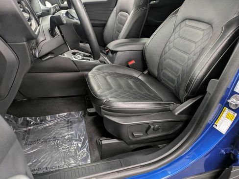 Used 2023 Ford Escape Platinum w/ Premium Technology Package AWD/4WD image 11