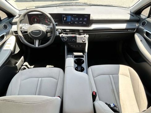 Used 2024 Hyundai Sonata SEL FWD image 9