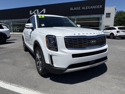 Used 2020 Kia Telluride S w/ S 8 Passenger Seating Package