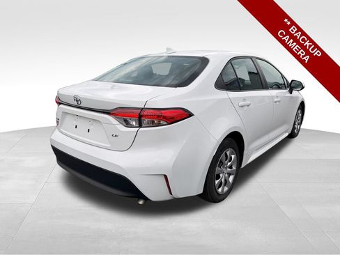 Used 2024 Toyota Corolla LE FWD image 6