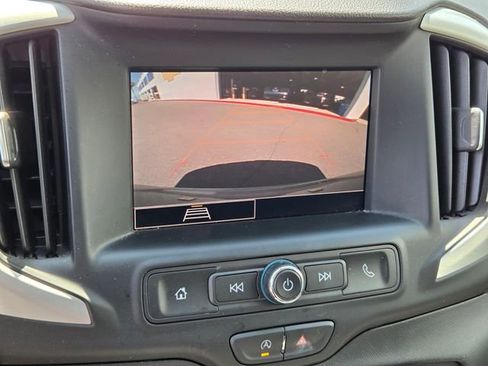 Certified 2023 GMC Terrain SLE w/ Driver Convenience Package FWD image 21