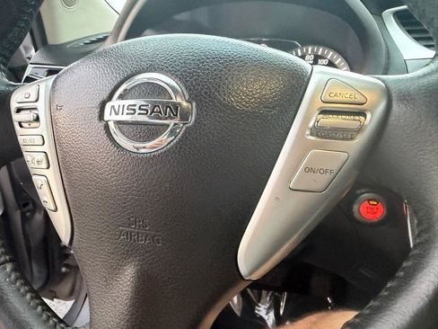 Used 2015 Nissan Sentra SV FWD image 27