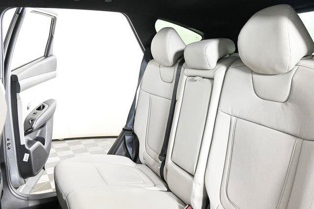 New 2026 Hyundai Tucson Limited FWD image 30
