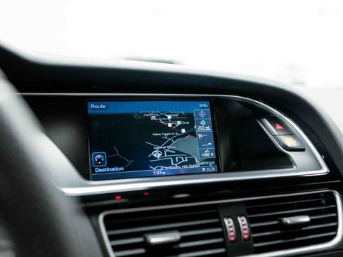 Used 2015 Audi RS 5 Coupe AWD/4WD image 35