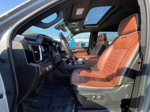 Used 2024 GMC Sierra 1500 Denali Ultimate image 19